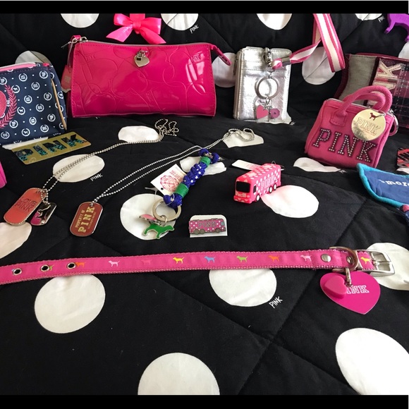 VS PINK - Picture 7 of 7